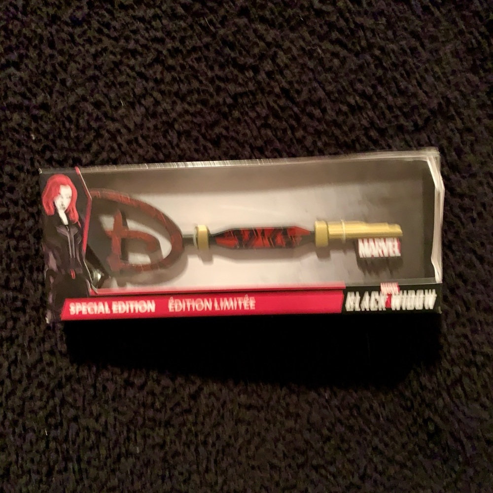 Marvel Black Widow Limited Edition Key with Red and Gold